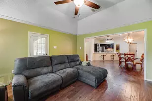 2921 Oakridge Dr, Hurst, TX 76054 - Photo 19