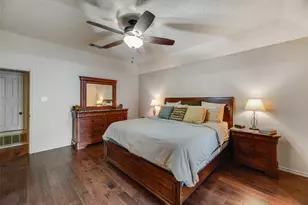 2921 Oakridge Dr, Hurst, TX 76054 - Photo 21