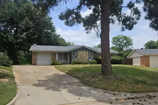1908 Brookview Dr, Arlington, TX 76010 - Photo 1