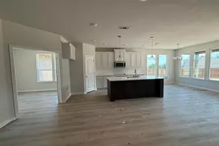 2200 Castle Rock Lane, Weatherford, TX 76087 - Photo 5