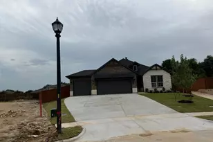 2200 Castle Rock Lane, Weatherford, TX 76087 - Photo 17