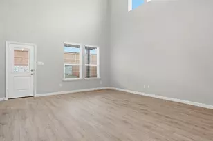 728 Soaring Hawk Dr, Fort Worth, TX 76008 - Photo 7