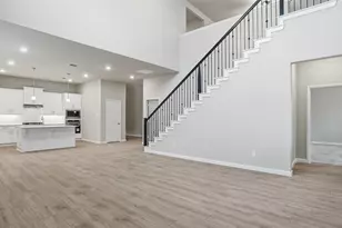 728 Soaring Hawk Dr, Fort Worth, TX 76008 - Photo 5