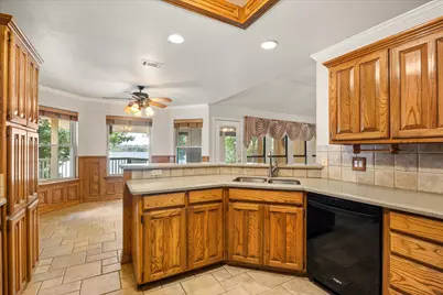 105 Casas Del Sur Street, Granbury, TX 76049 - Photo 19