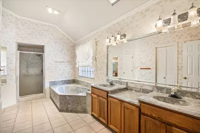 105 Casas Del Sur Street, Granbury, TX 76049 - Photo 25