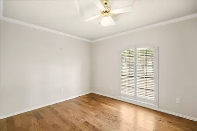 105 Casas Del Sur Street, Granbury, TX 76049 - Photo 11