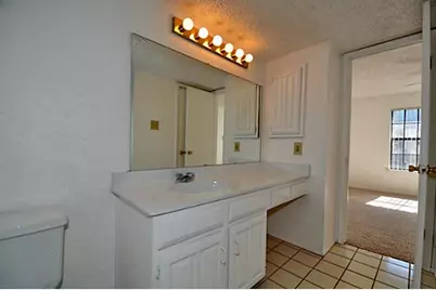 2610 Lakehill Lane #12b, Carrollton, TX 75006 - Photo 13
