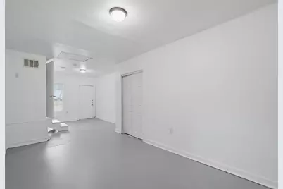 2538 Stovall Drive, Dallas, TX 75216 - Photo 9