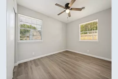 2915 Hollandale Lane, Farmers Branch, TX 75234 - Photo 17