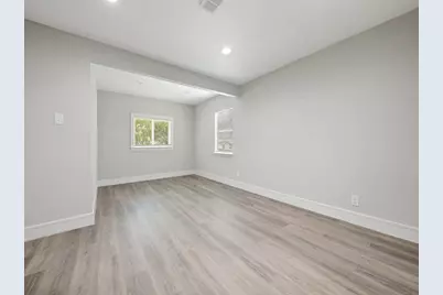 2915 Hollandale Lane, Farmers Branch, TX 75234 - Photo 13