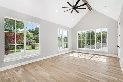 6367 McCommas Boulevard, Dallas, TX 75214 - Photo 35