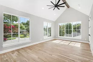 6367 McCommas Blvd, Dallas, TX 75214 - Photo 35