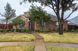 1216 Pleasant Oaks Dr, Lewisville, TX 75067 - Photo 1