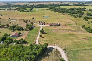481 Co Rd 205, Valley View, TX 76272 - Photo 37