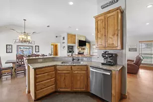 481 Co Rd 205, Valley View, TX 76272 - Photo 9