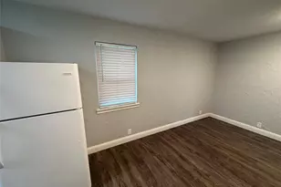 309 Murphy Rd, Burleson, TX 76028 - Photo 11