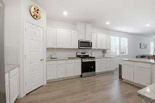 4601 Karhold Rd, Little Elm, TX 76227 - Photo 11