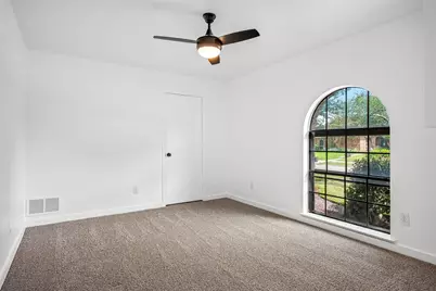 1712 Copper Creek Drive, Plano, TX 75075 - Photo 5
