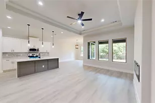 5624 Hiett Ct, Fort Worth, TX 76112 - Photo 5