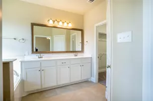 6819 Topaz Dr, Greenville, TX 75402 - Photo 13