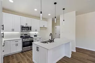 1404 E Cannon St, Fort Worth, TX 76104 - Photo 9