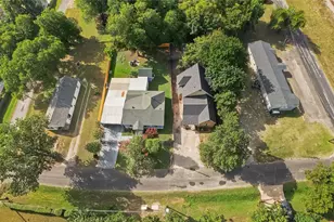 105 E Linden St, Ennis, TX 75119 - Photo 21