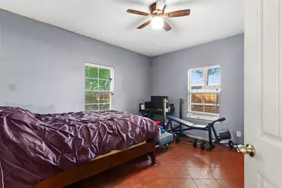 105 E Linden Street, Ennis, TX 75119 - Photo 13