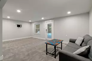 336 N Manus Dr, Dallas, TX 75224 - Photo 17