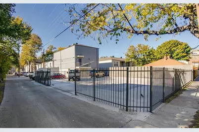 2902 Douglas Avenue #203, Dallas, TX 75219 - Photo 11