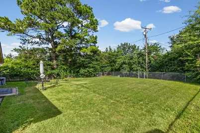 5213 Hilltop Drive, Greenville, TX 75402 - Photo 23