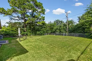5213 Hilltop Dr, Greenville, TX 75402 - Photo 23