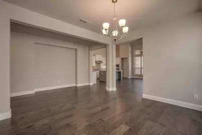 736 Carlisle Drive, Lewisville, TX 75056 - Photo 9