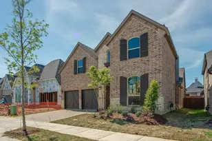 736 Carlisle Dr, Lewisville, TX 75056 - Photo 3