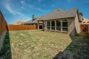 736 Carlisle Dr, Lewisville, TX 75056 - Photo 35