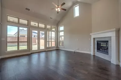 736 Carlisle Drive, Lewisville, TX 75056 - Photo 15