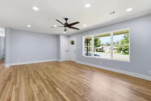 709 Lipscomb St, Bonham, TX 75418 - Photo 13