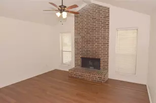 1801 W Spring Creek Pkwy, Plano, TX 75023 - Photo 9
