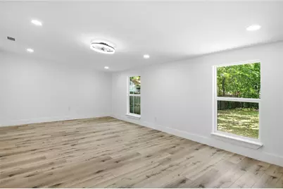 [Address not provided], Fort Worth, TX 76105 - Photo 9