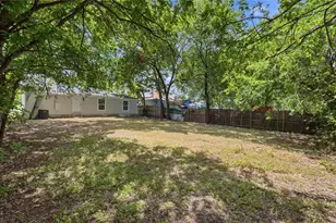 2700 Vogt St, Fort Worth, TX 76105 - Photo 17