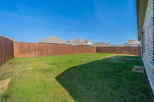 5925 Lovills Crk St, Fort Worth, TX 76179 - Photo 31