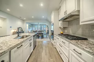 5925 Lovills Crk St, Fort Worth, TX 76179 - Photo 15