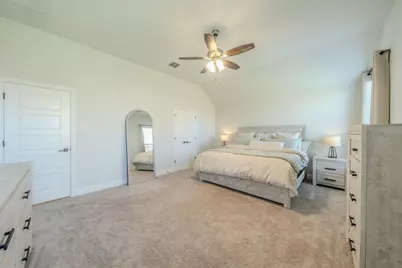 5925 Lovills Creek Street, Fort Worth, TX 76179 - Photo 9