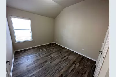 3164 Guadaloupe, Grand Prairie, TX 75054 - Photo 17