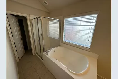 3164 Guadaloupe, Grand Prairie, TX 75054 - Photo 13