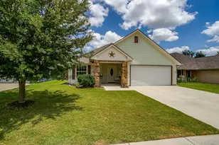 216 Lovers Path Dr, Springtown, TX 76082 - Photo 1