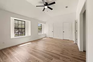 4151 Cedar Dr, Grapevine, TX 76051 - Photo 17
