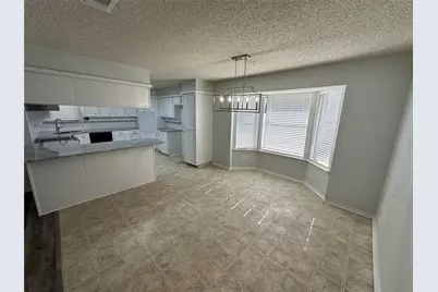 5501 Grantmont Drive, Arlington, TX 76016 - Photo 9