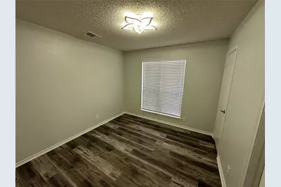 5501 Grantmont Drive, Arlington, TX 76016 - Photo 13