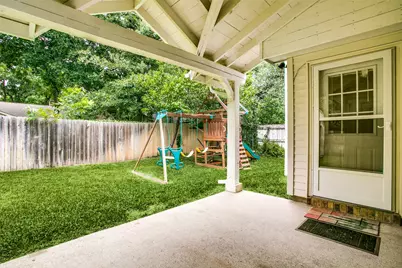2110 Wedgewood Drive, Grapevine, TX 76051 - Photo 13