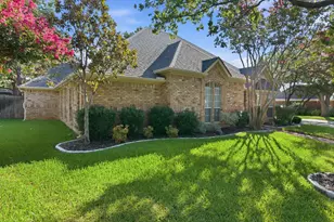 4009 Bowden Hill Ln E, Colleyville, TX 76034 - Photo 3